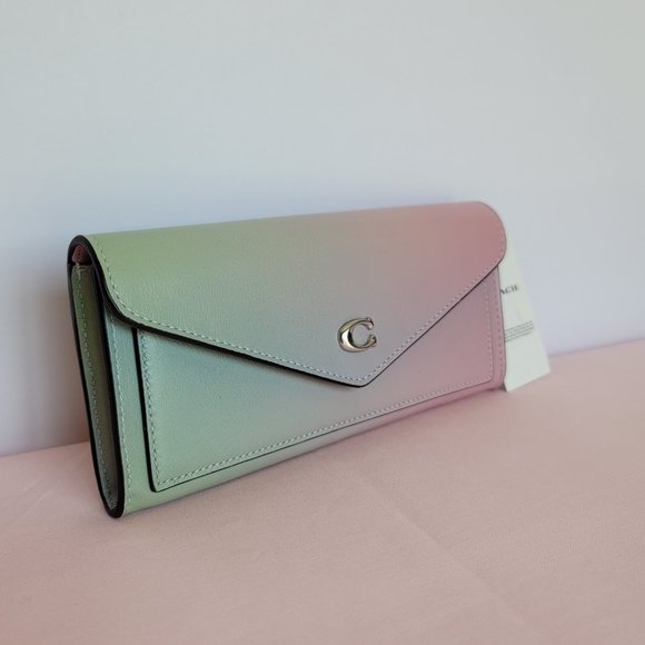 COACH Wyn Ombré Soft Smooth Leather Wallet- Pale Pistachio Multi ⭐🎈 - Picture 4 of 16